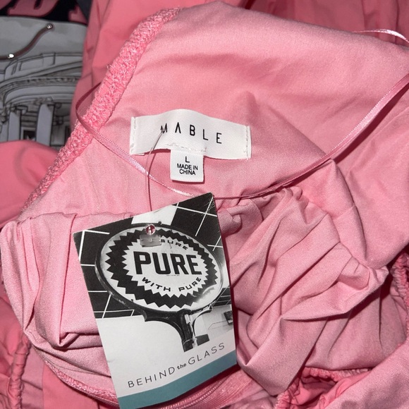 Chic Pink Ruffled Dress - Picture 3 of 3